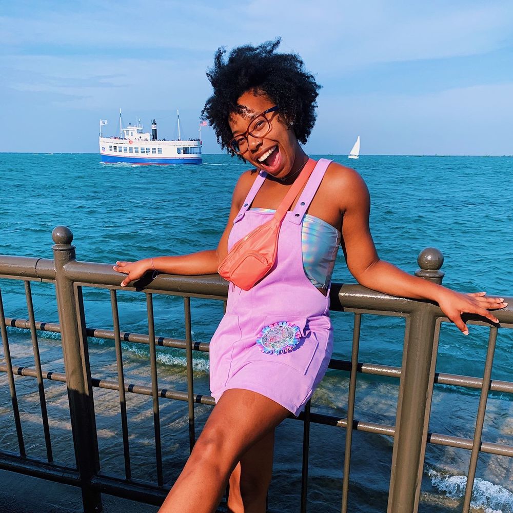 Meet your Posher, Sierra